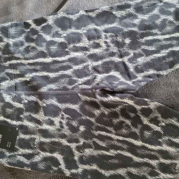 Nike shorts - Picture 2 of 4